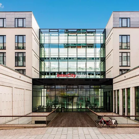 Intercityhotel Hotel 4*