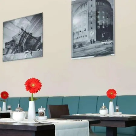 Intercityhotel 4* Dresden