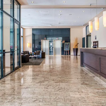 Intercityhotel Otel