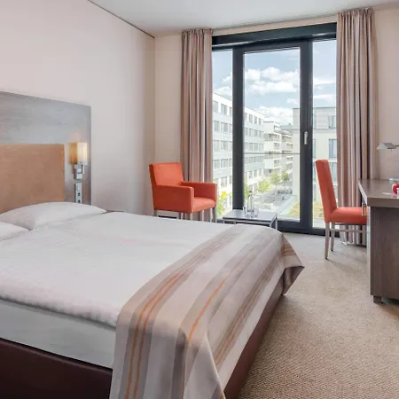 Hotel Intercityhotel 4*