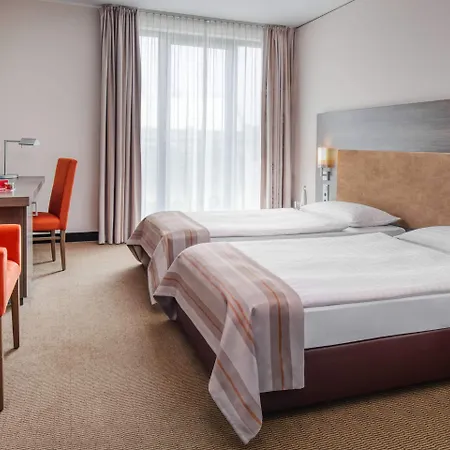 Intercityhotel 4* Dresda