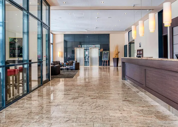 Intercityhotel Отель