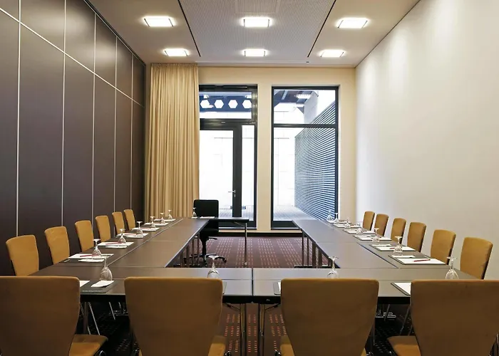 Отель Intercityhotel