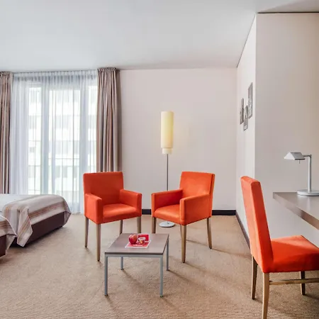 Intercityhotel 4*