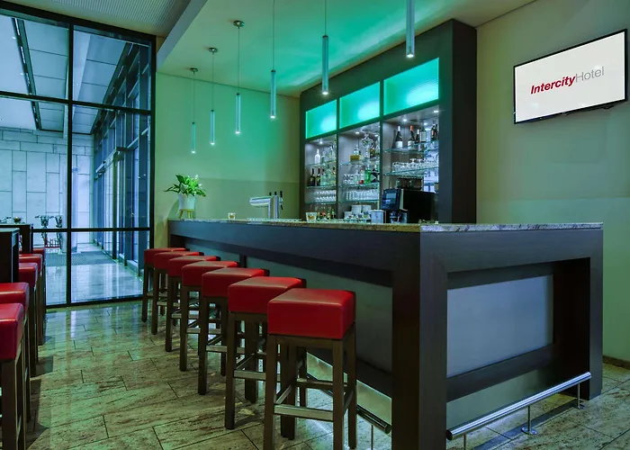 Intercityhotel Ξενοδοχείο 4*