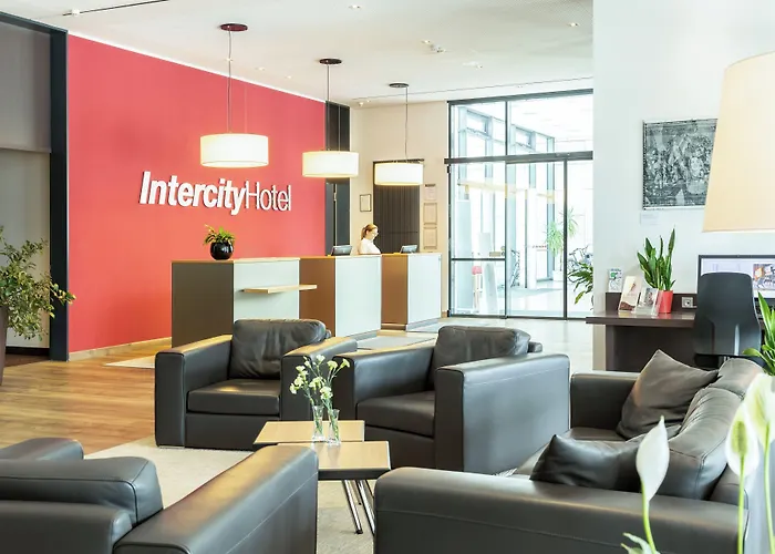 Ξενοδοχείο Intercityhotel 4*
