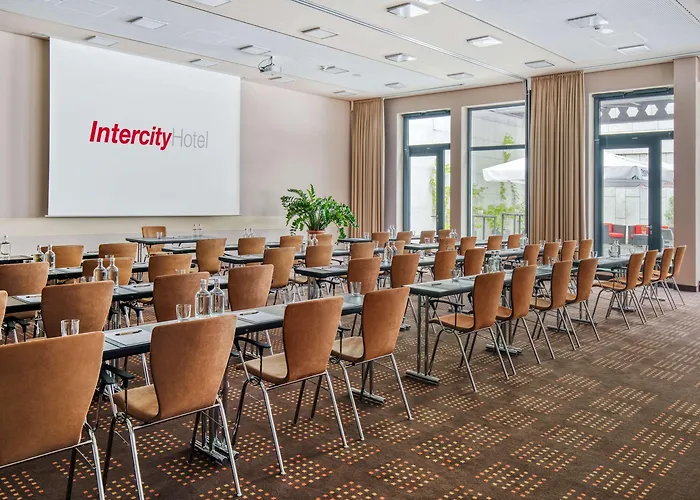 Intercityhotel Ξενοδοχείο 4*